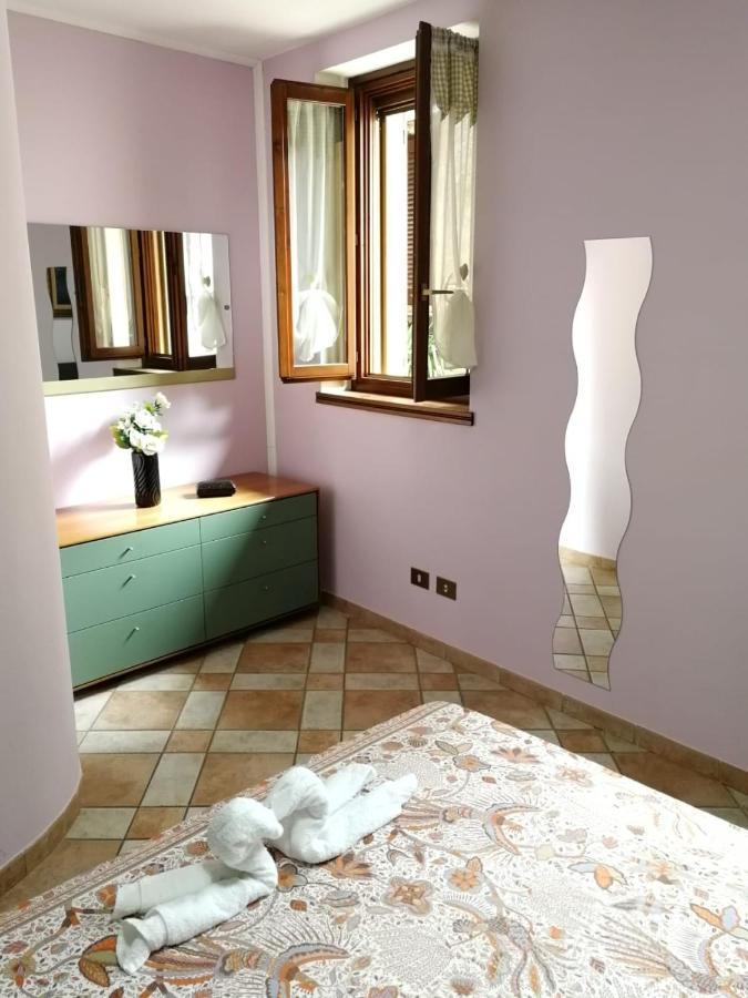 L'Antico Borgo, Un Mix Di Storia E Romanticismo Villa Lierna Eksteriør billede